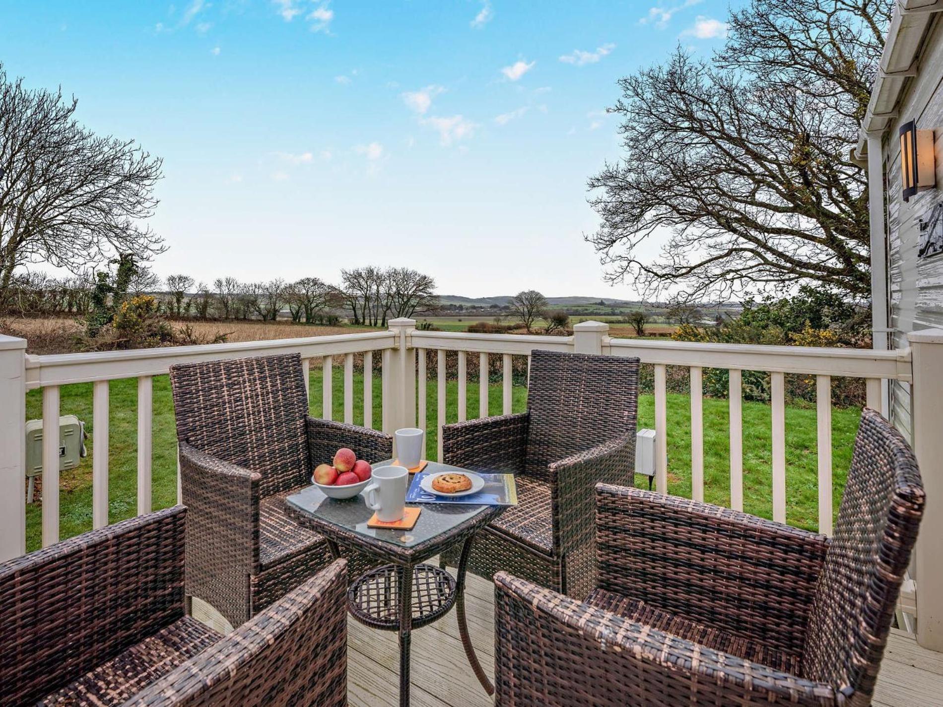 3 Bed In Ventnor 94278 Villa Rookley Buitenkant foto